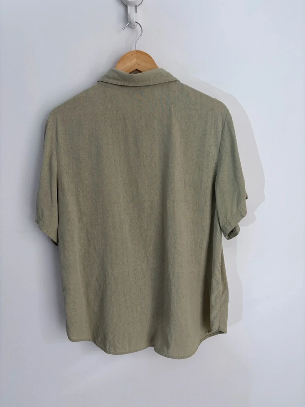 Vintage - Silk Land - 100% Silk Iridescent Button Blouse - Size 2X - Picture 2 of 6